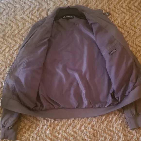 Jacket - Picture 3 of 4